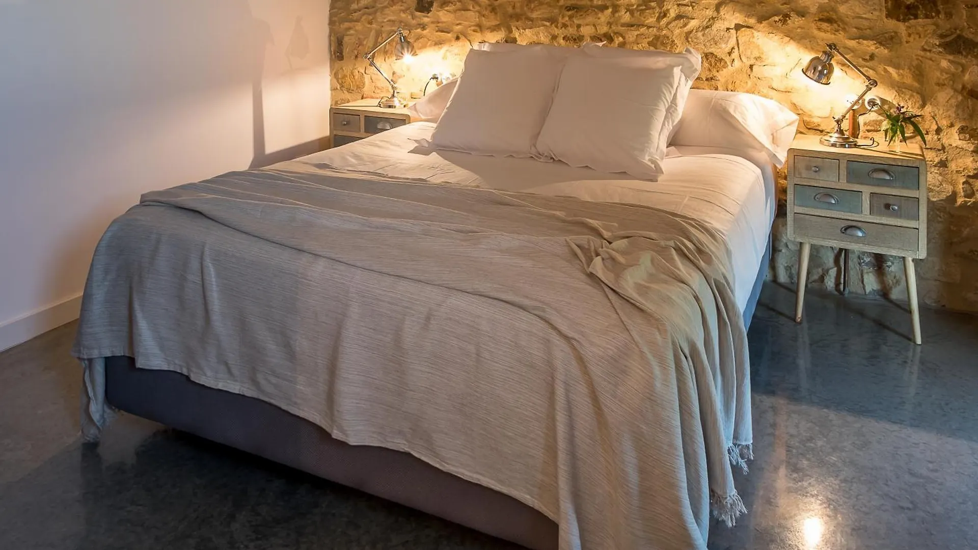 Can Serra 1786 Llagostera Agroturismo